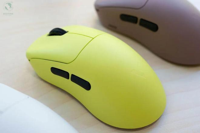 家的全能利器雷柏VT3和VT3s系列电竞鼠标体验九游会J9入口轻至5349克续航500小时右手玩(图15) 家的全能利器雷柏VT3和VT3s系列电竞鼠标体验九游会J9入口轻至5349克续航500小时右手玩(图15)